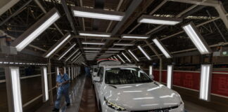 Cinese Saic sceglie Spagna per la prima fabbrica in auto elettriche in Europa