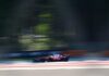 Hamilton: "Düzlükte yüzde 6 kaybettik. Motordaki fark büyük, aylar sürecek. Silverstone kolay olmayacak"
