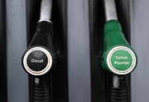Mimit, prezzo carburanti in lieve calo, benzina 1,919 euro
