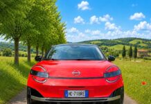 Nissan Micra, l'elettrica che dà la scossa alla guida quotidiana