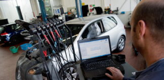 Revisione norme CO2 per le auto al primo voto all'Eurocamera a novembre