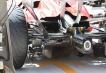 Aletta scarico Ferrari