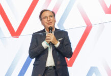 Arnaud Belloni départ Renault