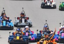 F1, a Silverstone la parata dei piloti con 22 minicar Lego