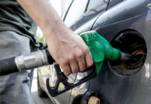 Rincarano i carburanti, benzina self in media a 1,844 euro al litro, gasolio a 1,925