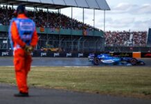 Sainz beyond the penalty: “We need to understand what’s happening to our car” Sainz Silverstone 2026